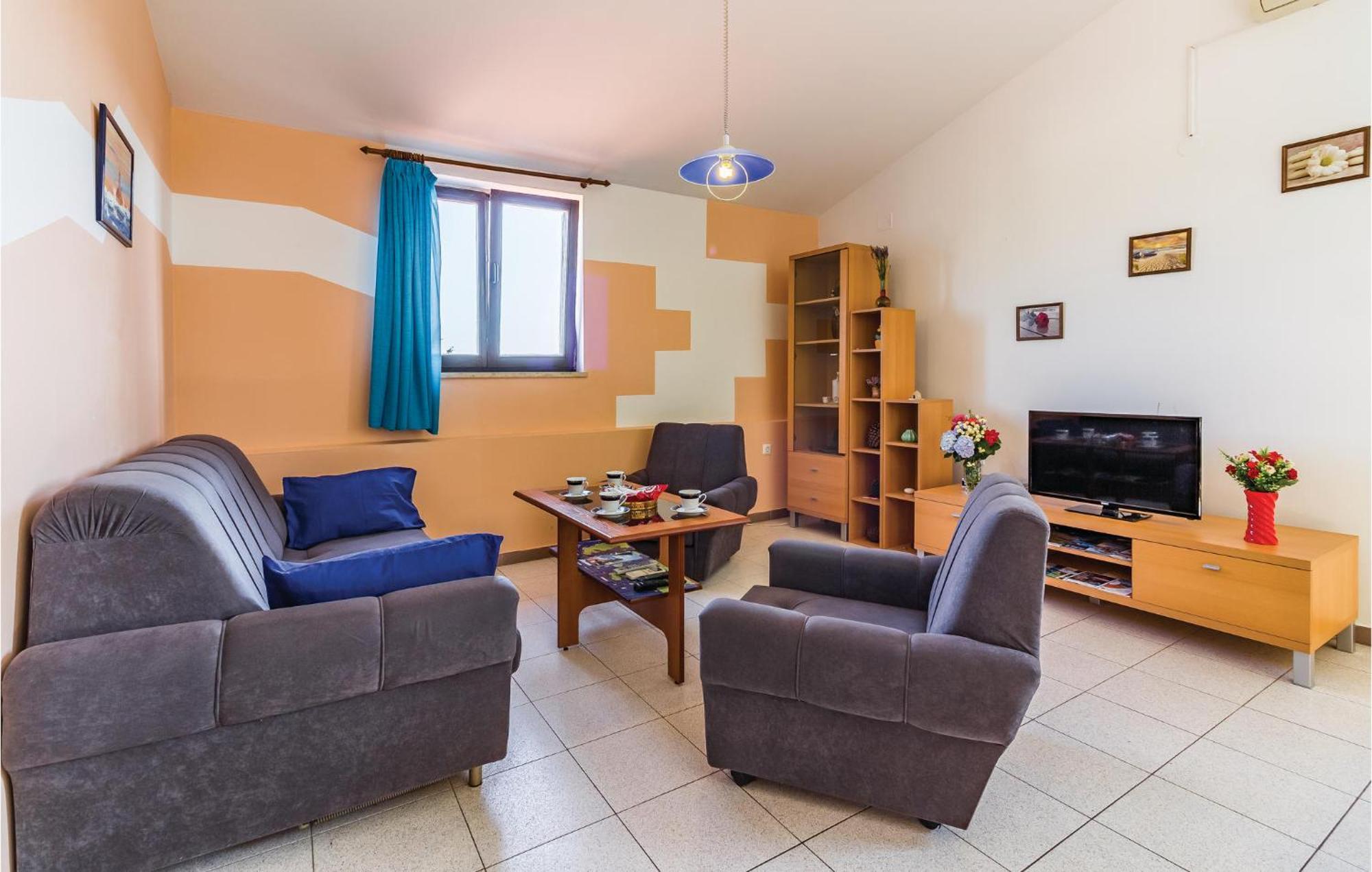 2 Bedroom Awesome Apartment In Vinkuran Zewnętrze zdjęcie